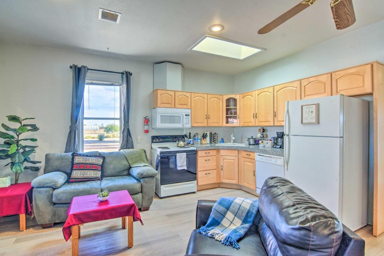 Rejuvenating Retreat With Ideal Eloy Location! Exterior photo
